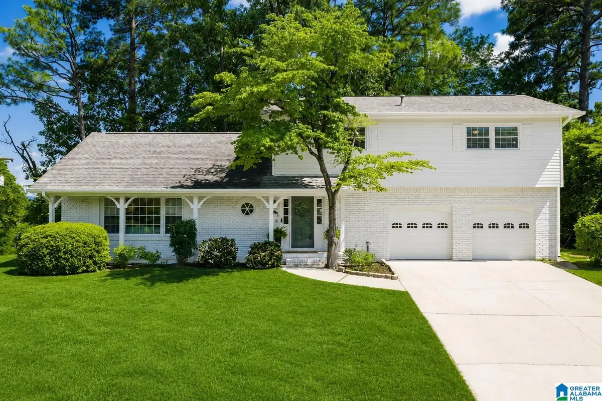 2313 WEXFORD LANE, Vestavia Hills, AL 35216 - #1