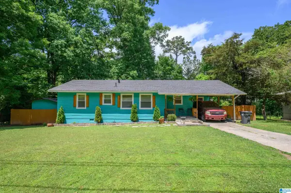 108 26TH AVENUE NW, Center point, AL 35215