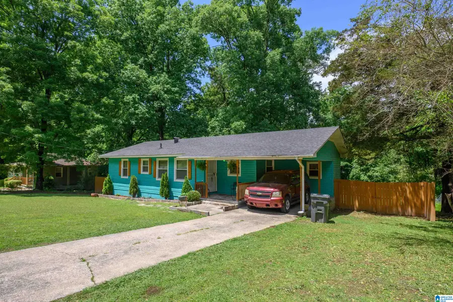 108 26TH AVENUE NW, Center Point, AL 35215 - #2