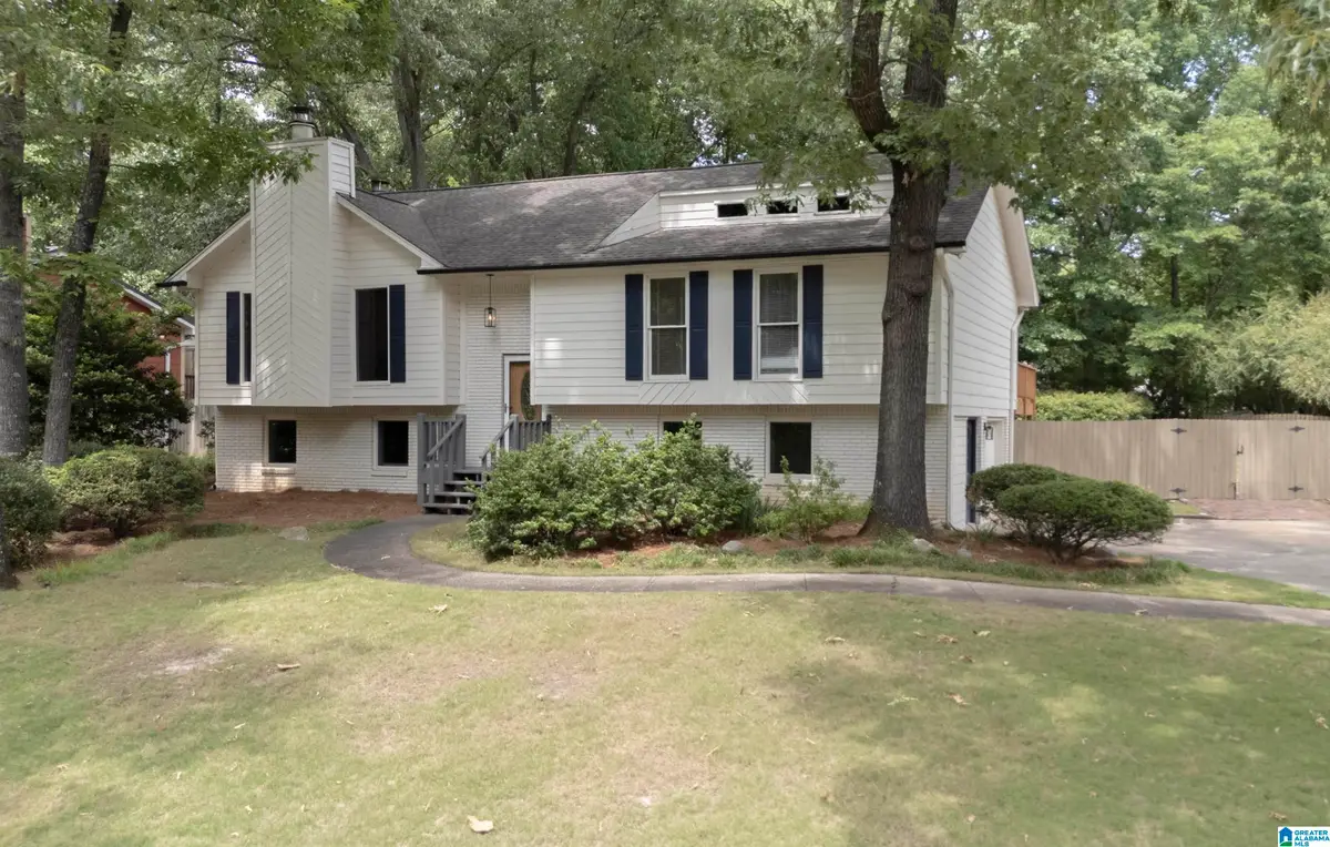 2416 CHANDAWOOD DRIVE, Pelham, AL 35124 - #1