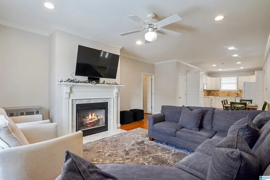 1524 JACOBS CIRCLE, Vestavia Hills, AL 35216 - #3