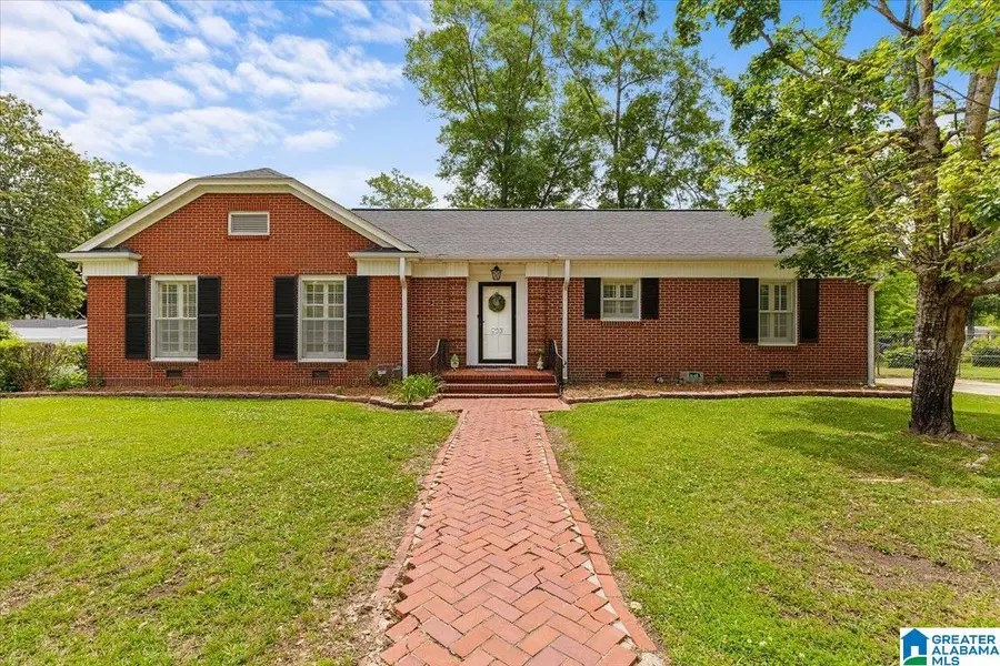 903 5TH AVENUE, Clanton, AL 35045 - #2