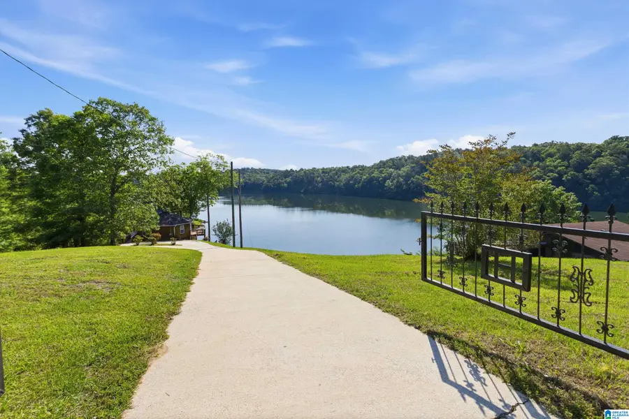 1595 OVERLOOK POINT, Warrior, AL 35180 - #3