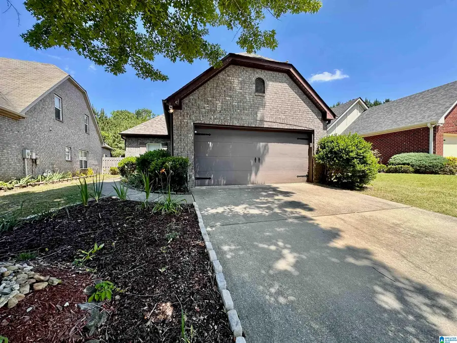 2726 OXMOOR GLEN DRIVE, Birmingham, AL 35211 - #2