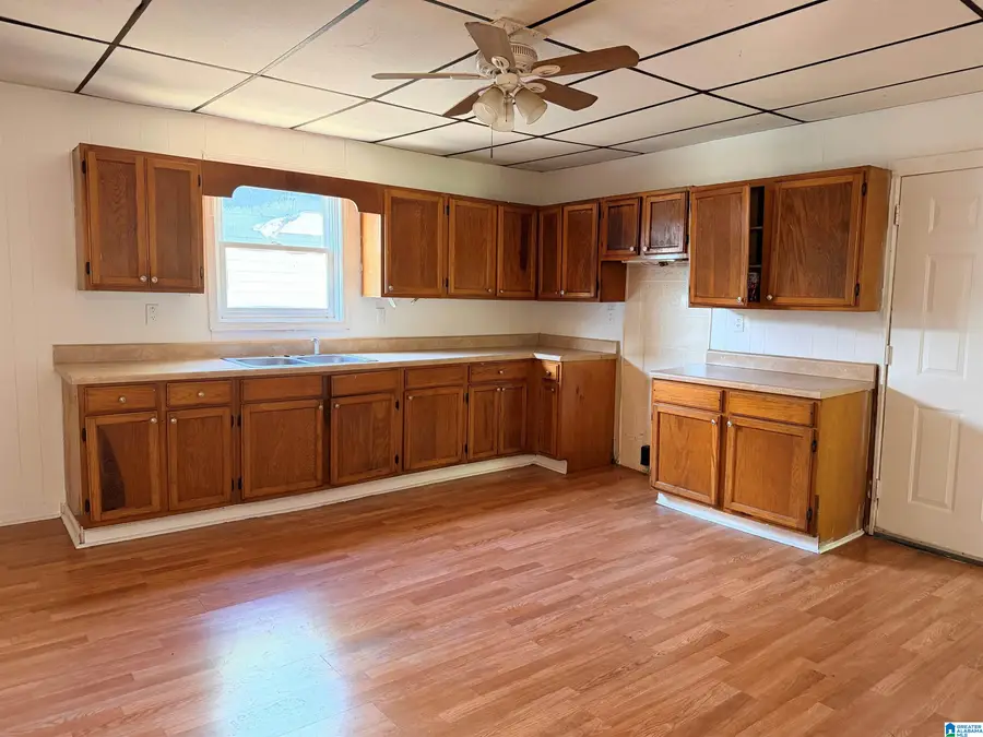 423 CHESTNUT AVENUE, Anniston, AL 36201 - #3