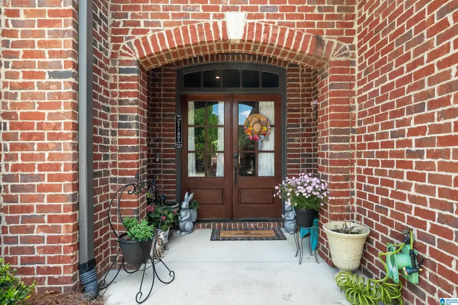 211 KENNISTON DALE, Pelham, AL 35124 - #3