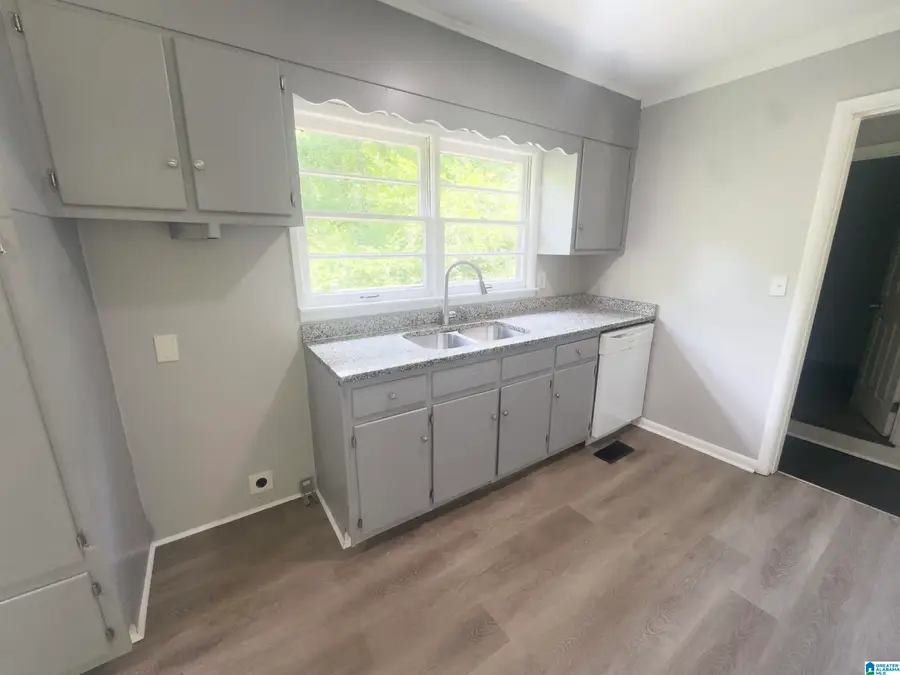 1021 AMY DRIVE NE, Birmingham, AL 35215 - #3