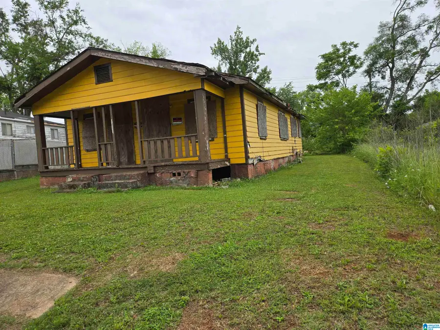 2509 COLLEGE AVENUE SW, Birmingham, AL 35211 - #2