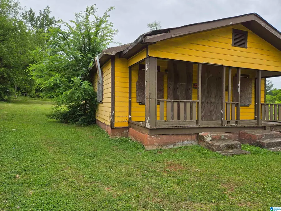 2509 COLLEGE AVENUE SW, Birmingham, AL 35211 - #3