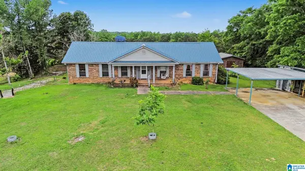 460 COUNTY ROAD 295, Jemison, AL 35085
