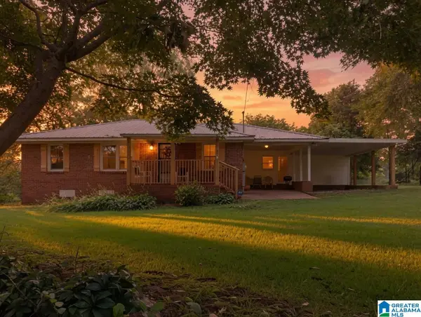 5621 ARROW AVENUE, Anniston, AL 36206