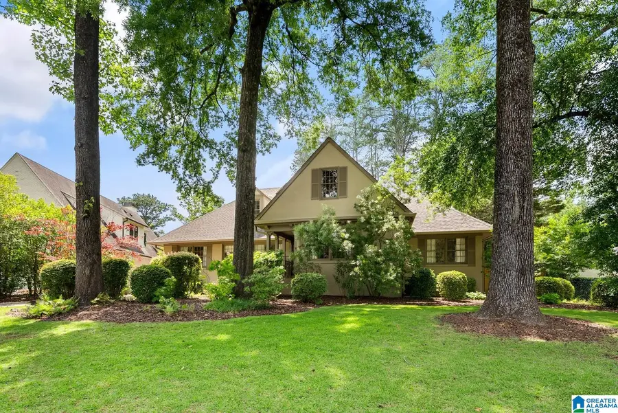 925 BEECH LANE, Mountain Brook, AL 35213 - #2