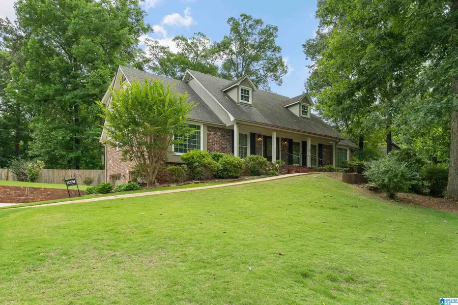 2667 CREEKVIEW DRIVE, Hoover, AL 35226 - #2