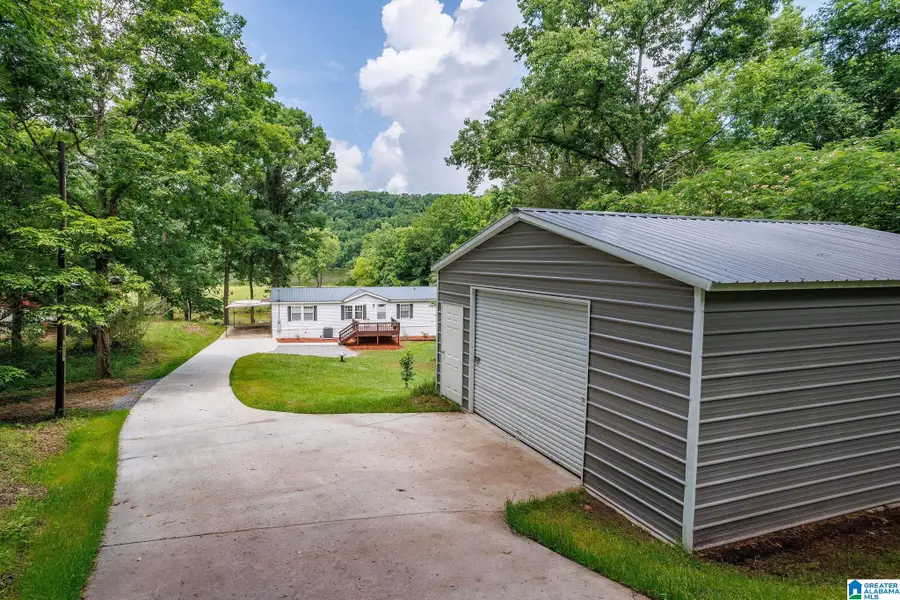 509 SHERWOOD DRIVE, Lincoln, AL 35096 - #3