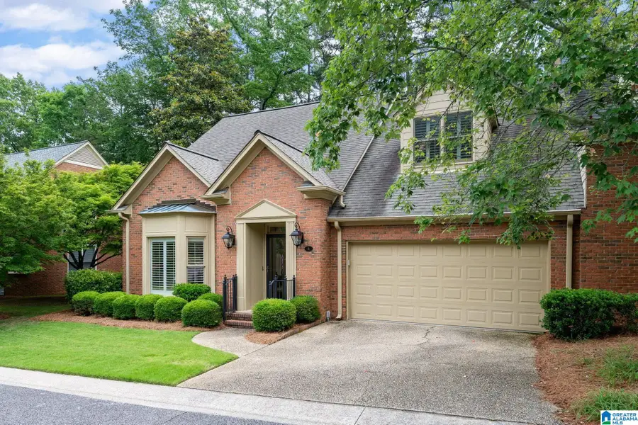 6 THE OAKS CIRCLE, Hoover, AL 35244 - #2