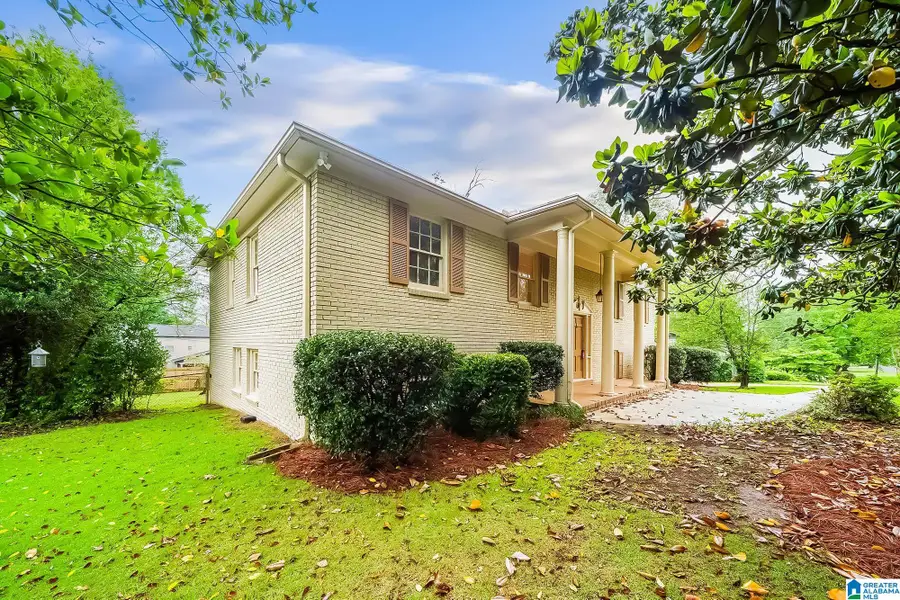 1833 MISSION ROAD, Vestavia Hills, AL 35216 - #3