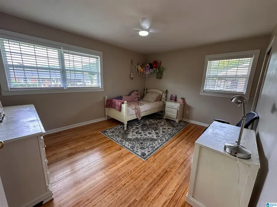 812 MAGNOLIA DRIVE, Sylacauga, AL 35150 - #2