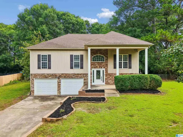 30 MONTE TIERRA TRAIL, Alabaster, AL 35007