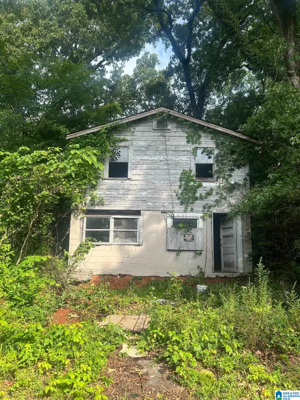 116 ROEBUCK DRIVE, Birmingham, AL 35215