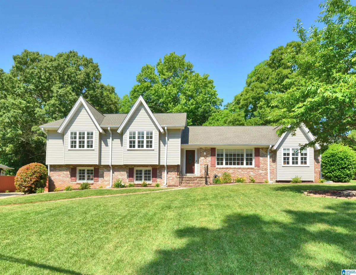 844 MOUNTAIN BRANCH DRIVE, Vestavia Hills, AL 35226 - #1