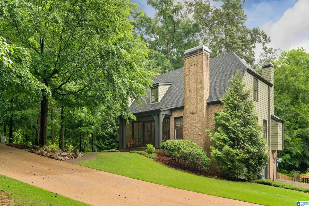 2225 STERLINGWOOD DRIVE, Mountain Brook, AL 35243 - #1