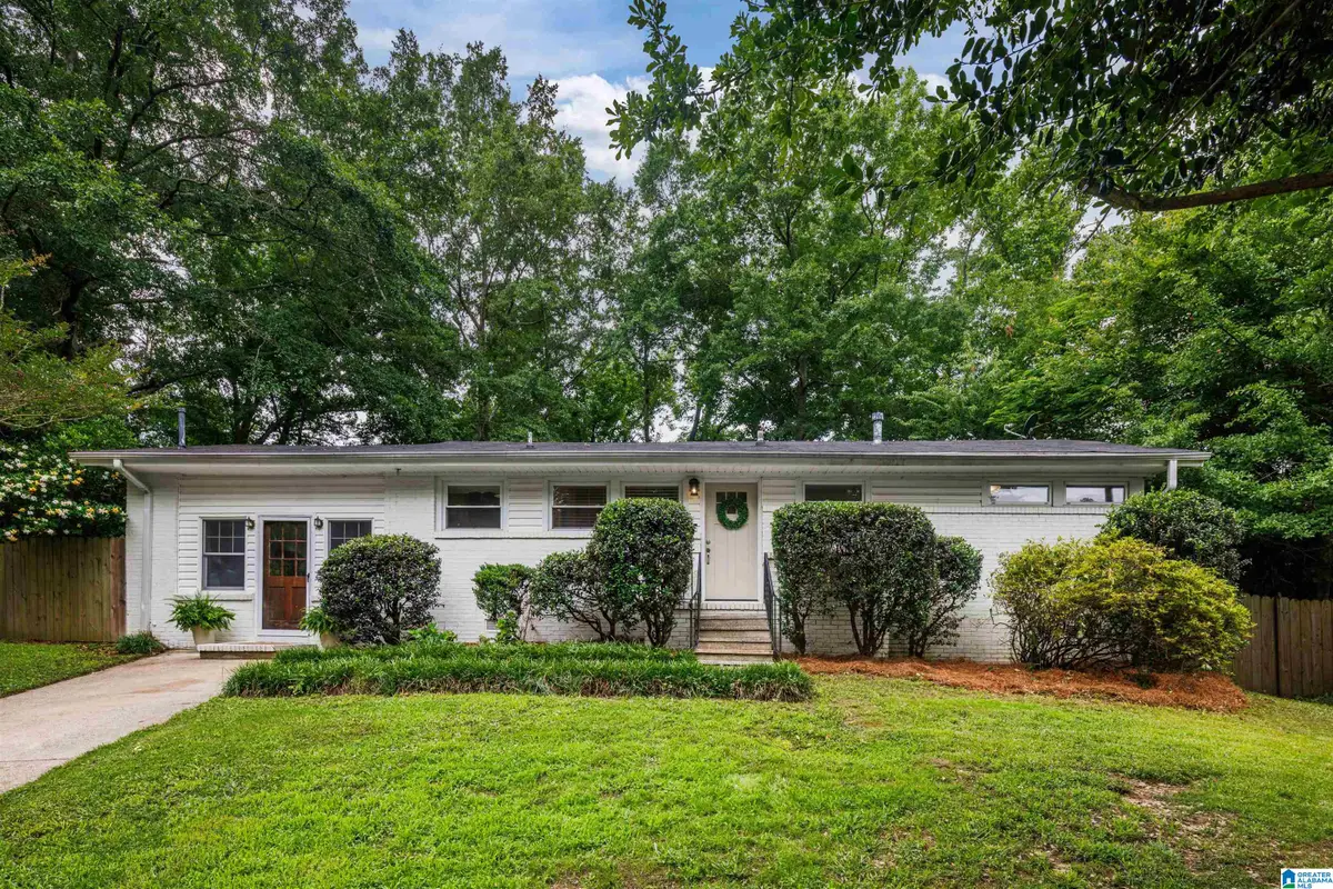 660 BOURBON CIRCLE, Birmingham, AL 35213 - #1