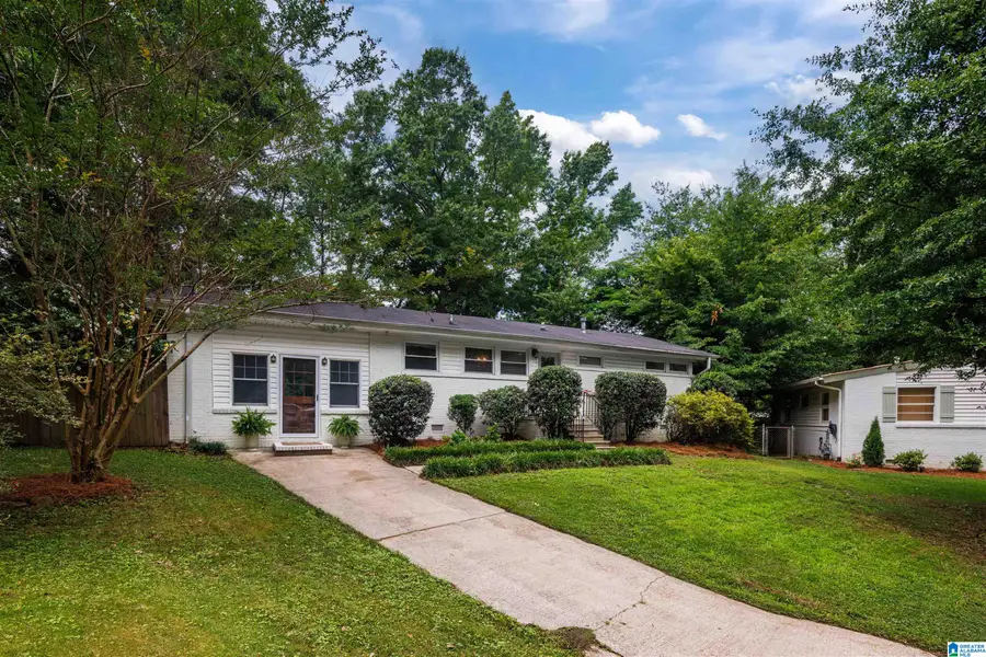 660 BOURBON CIRCLE, Birmingham, AL 35213 - #2