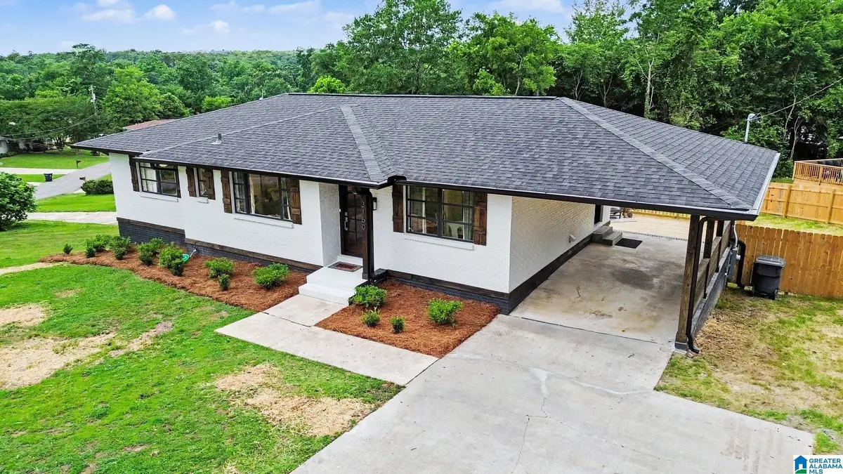 3160 VALLEY PARK DRIVE, Vestavia Hills, AL 35243 - #1