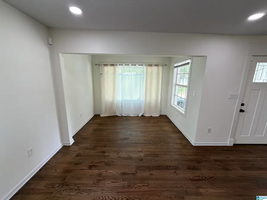 4605 HILLMAN DRIVE SW, Birmingham, AL 35221 - #2
