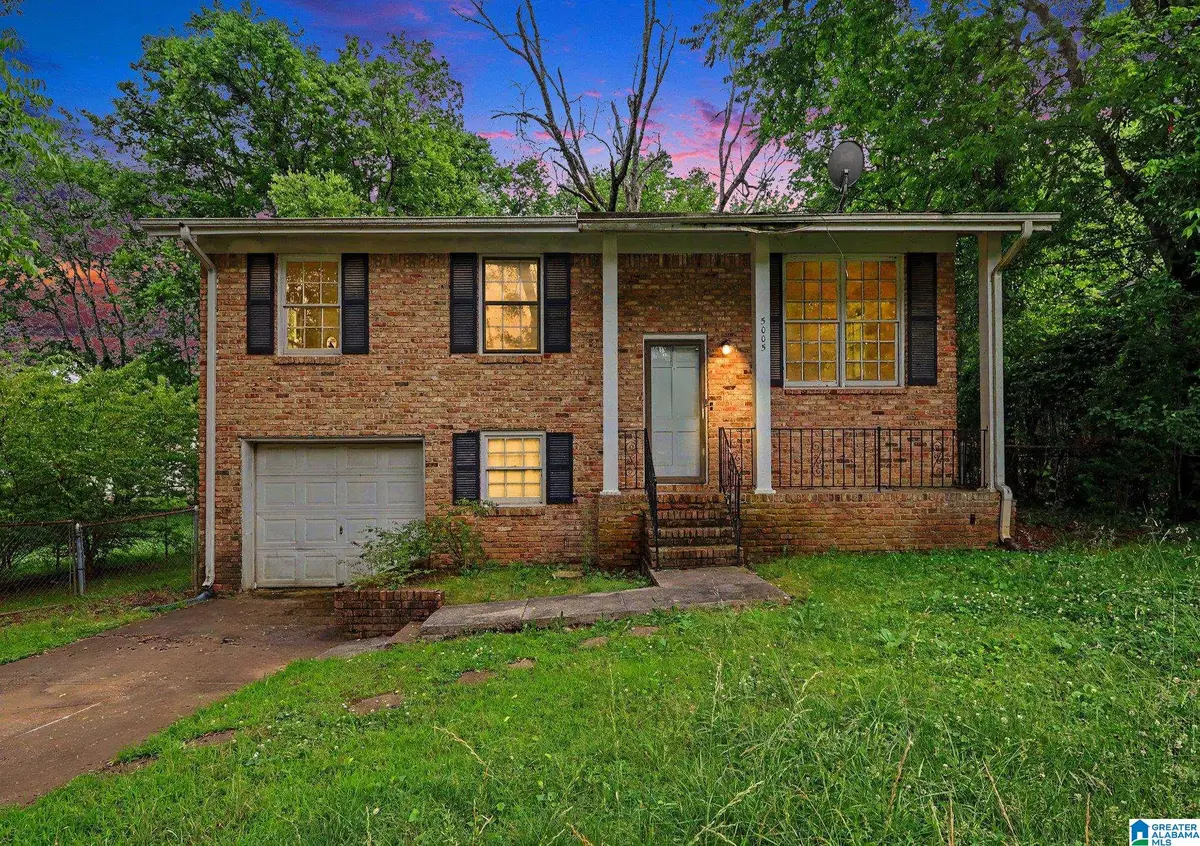 5005 STAG RUN CIRCLE NW, Huntsville, AL 35810 - #1