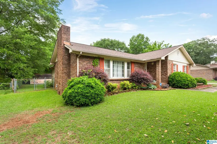 1938 CANTERBURY SQUARE, Anniston, AL 36207 - #2