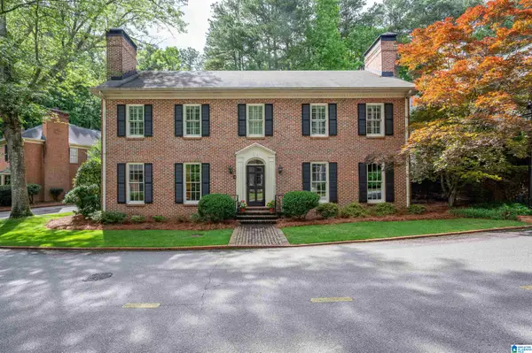 3 CROSS CREEK DRIVE, Mountain brook, AL 35213