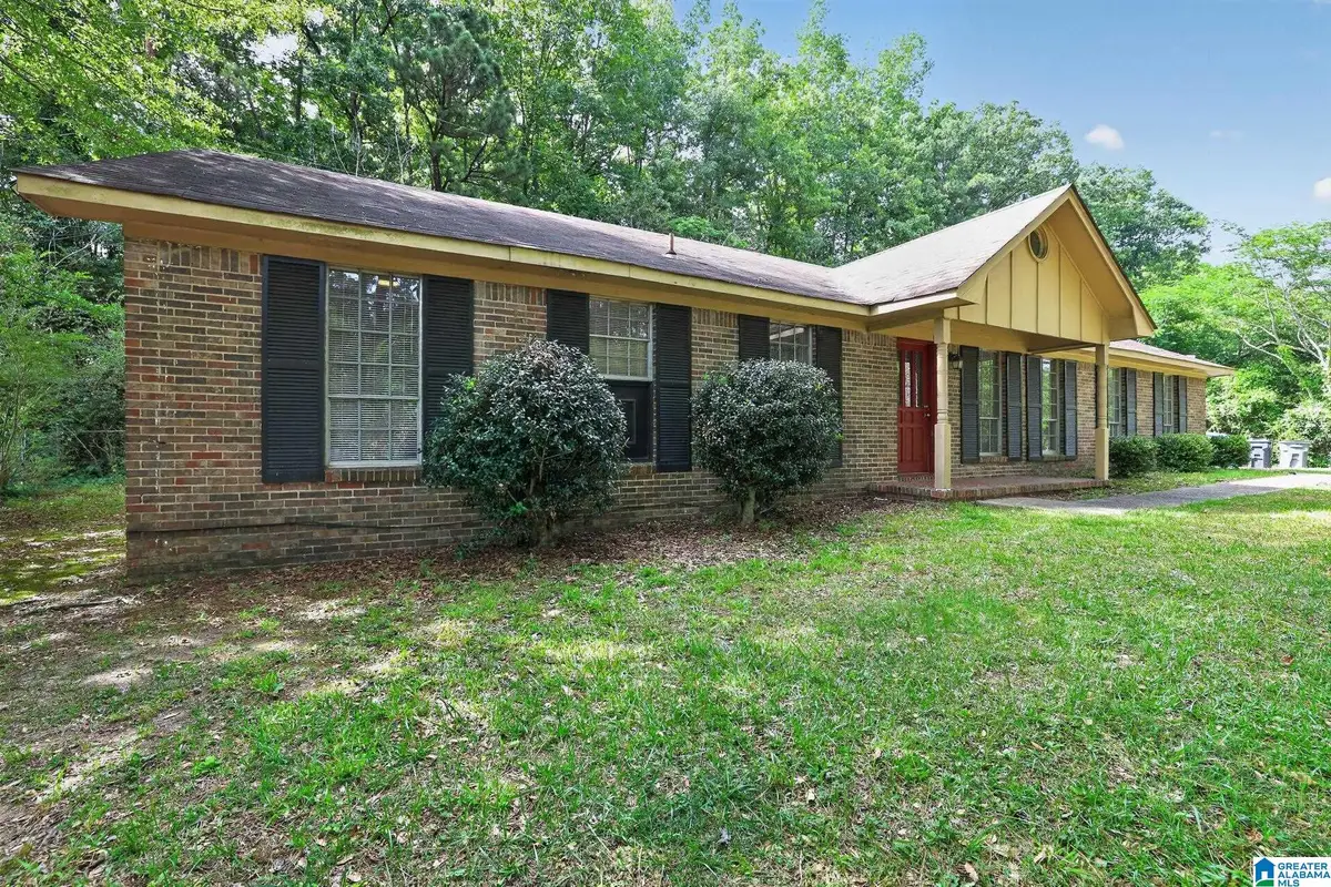 572 SUN VALLEY ROAD, Center Point, AL 35215 - #1