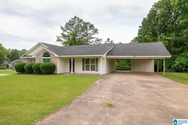 907 LEE ROAD 379, Smiths station, AL 36877