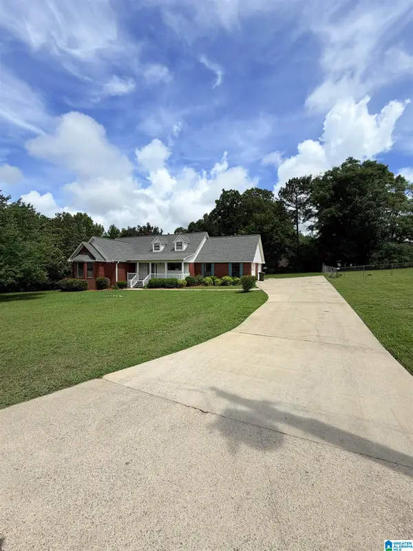 102 CRESTVIEW DRIVE, Clanton, AL 35045