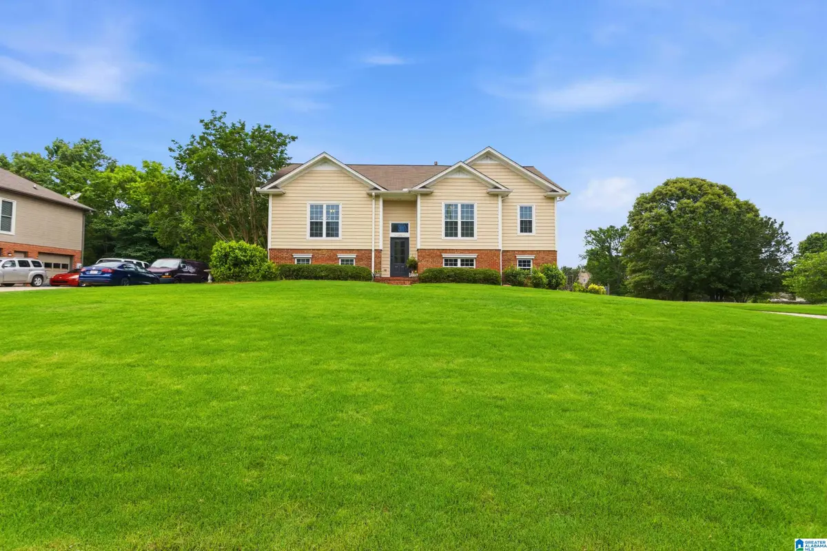 140 HEATHER RIDGE DRIVE, Pelham, AL 35124 - #1