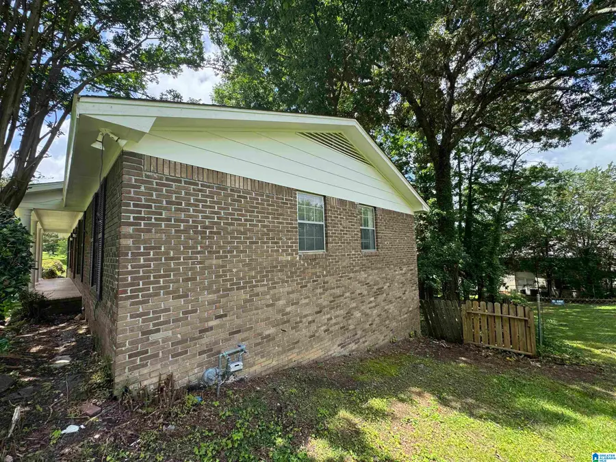 2312 6TH PLACE NW, Center Point, AL 35215 - #3