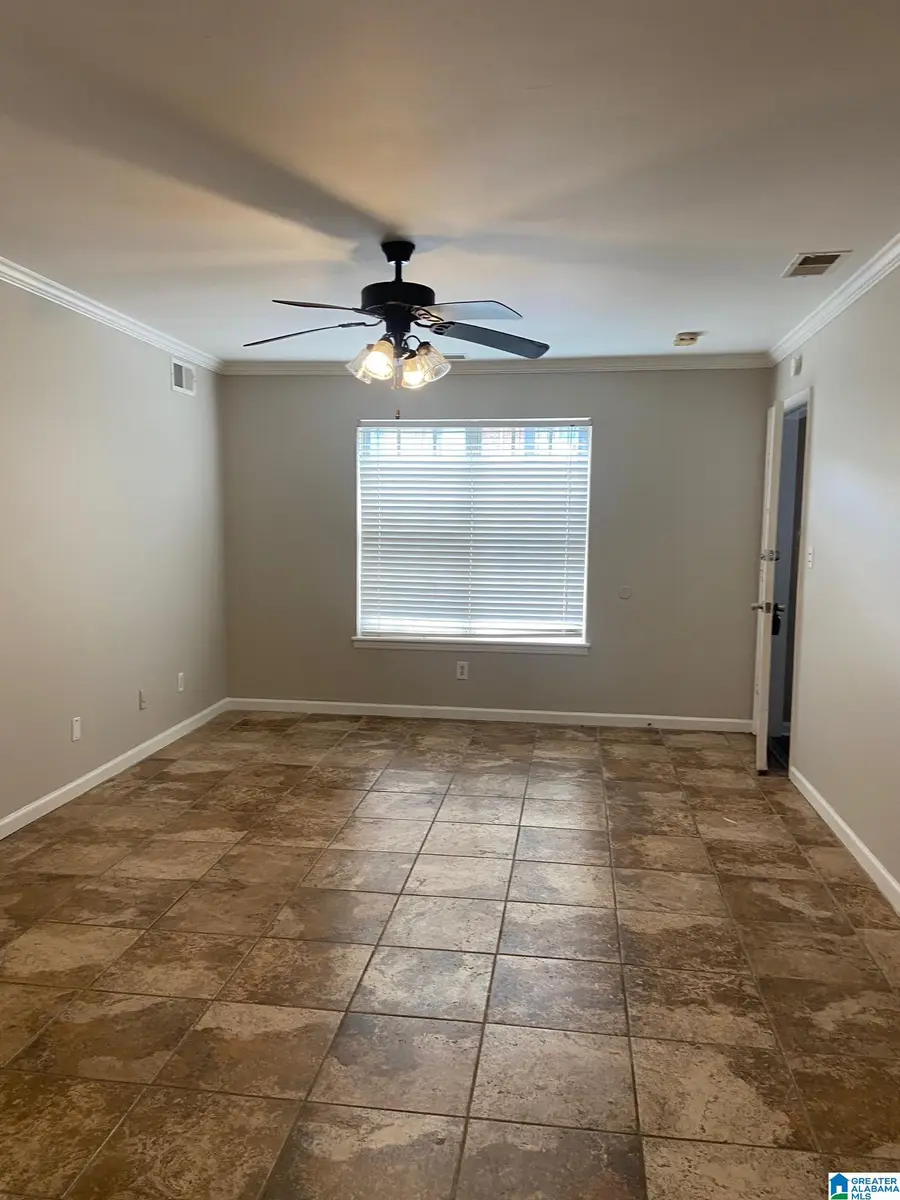 2060 MONTREAT DRIVE, Vestavia Hills, AL 35216 - #2