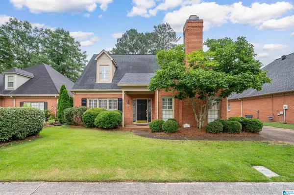 1717 ASHLEY WOOD PLACE, Vestavia hills, AL 35216