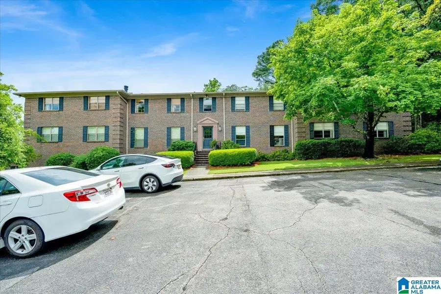 3716 COUNTRY CLUB DRIVE, Birmingham, AL 35213 - #2