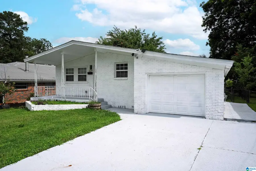 224 11TH AVENUE SW, Birmingham, AL 35211 - #2
