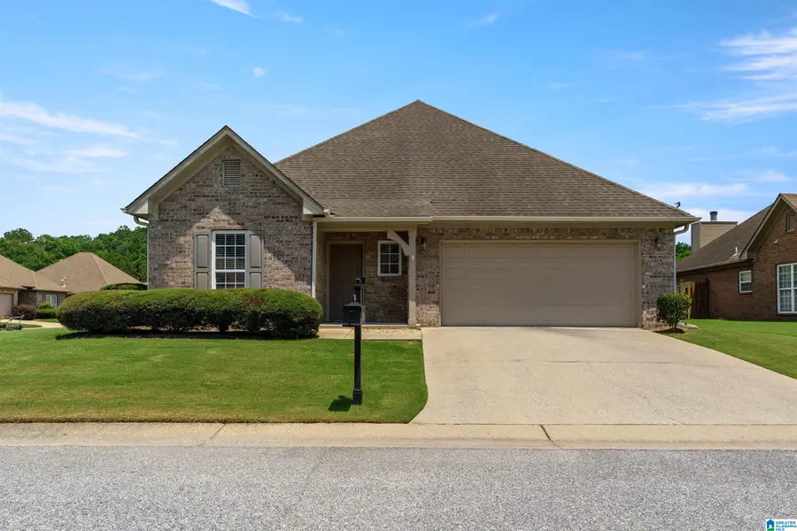 111 HOLLAND COVE, Pelham, AL 35124 - #2