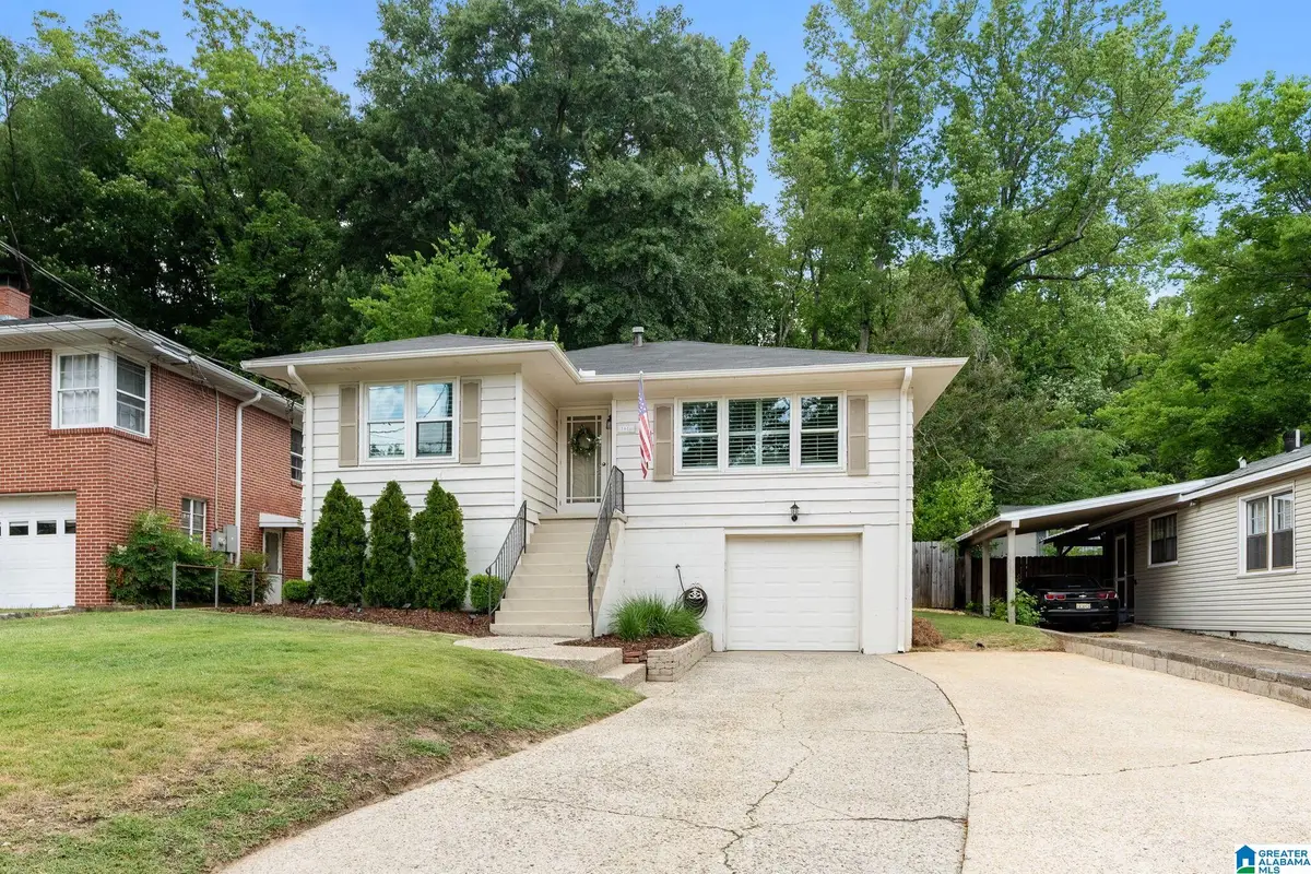 1618 WOODFERN DRIVE, Birmingham, AL 35209 - #1
