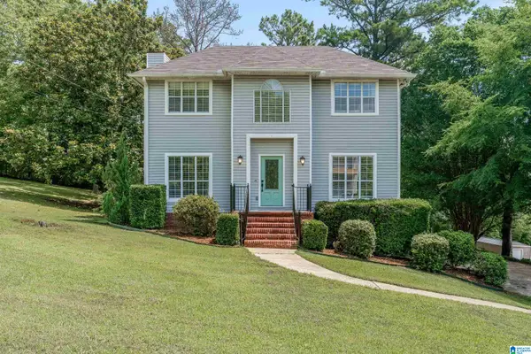 7813 SADDLEWOOD DRIVE, Bessemer, AL 35022