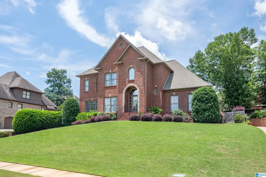 5162 LAKE CREST CIRCLE, Hoover, AL 35226 - #2