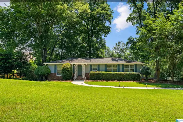 2417 WOODMERE DRIVE, Vestavia hills, AL 35226