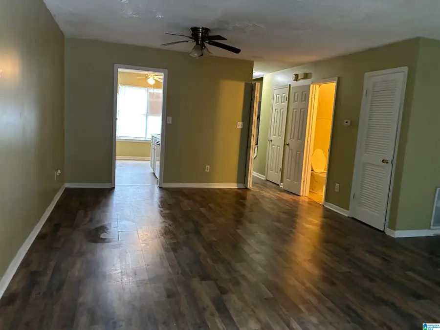2727 20TH STREET SW, Birmingham, AL 35211 - #2
