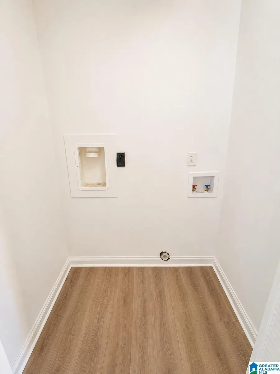 1216 WOODLAND AVENUE SW, Birmingham, AL 35211 - #3