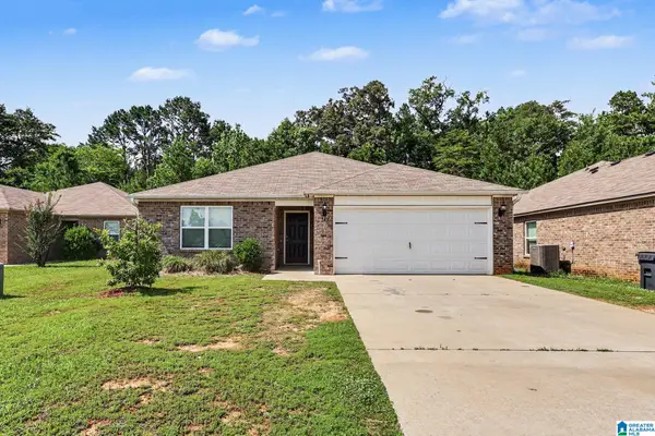 748 THE HEIGHTS LANE, Calera, AL 35040
