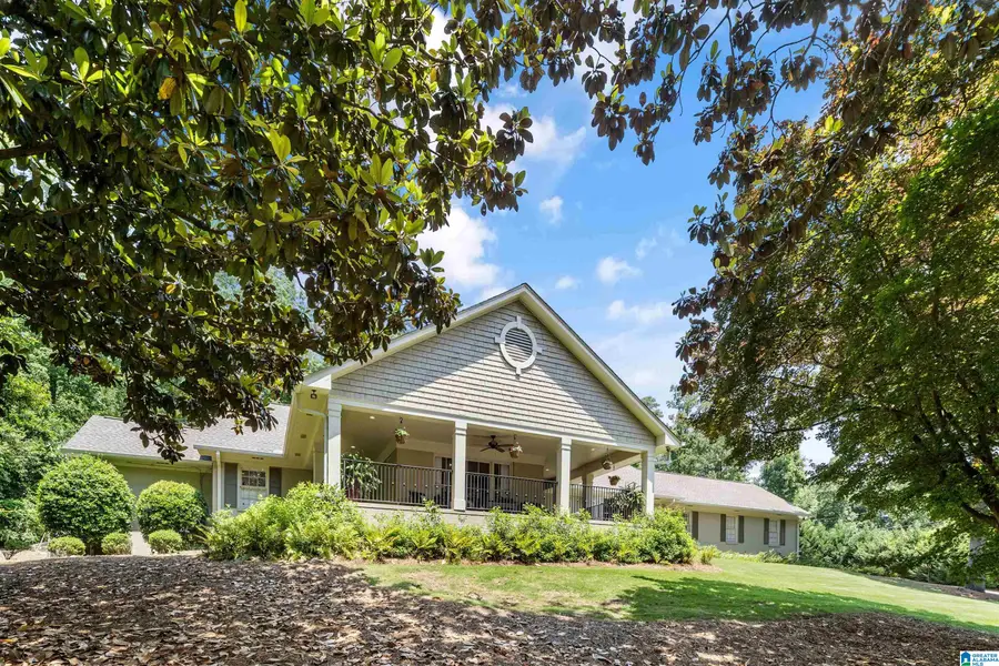 3204 N WOODRIDGE ROAD, Mountain Brook, AL 35223 - #2